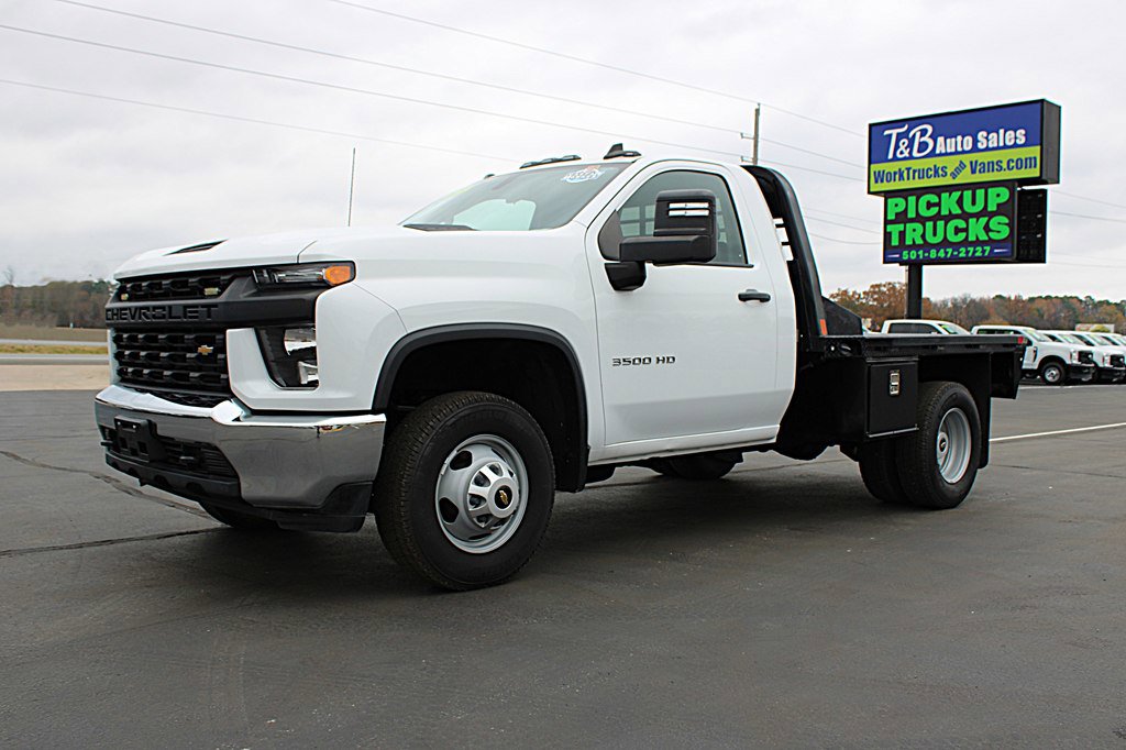 Used 2023 Chevrolet Silverado 3500 W/T image 2