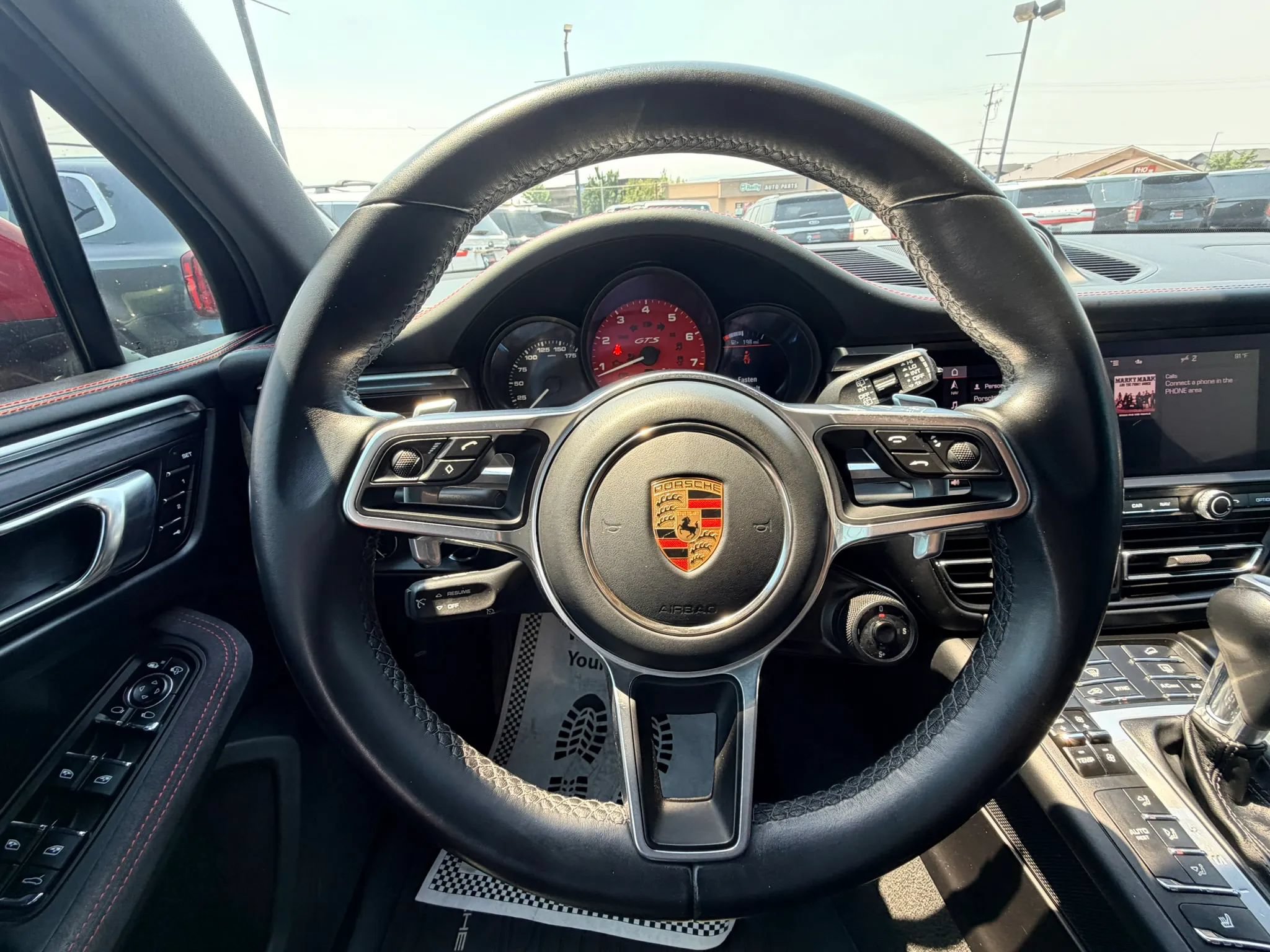 Used 2020 Porsche Macan GTS w/ Sport Chrono Package AWD/4WD image 10