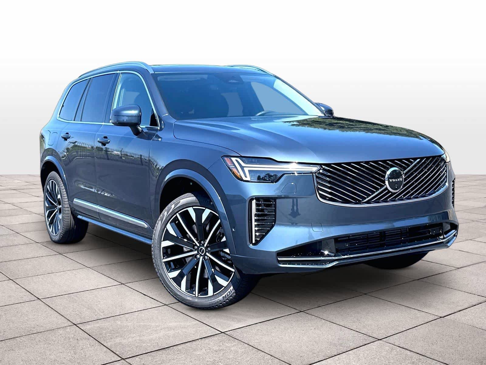 New 2026 Volvo XC90 T8 Plus w/ Protection Package AWD/4WD image 2