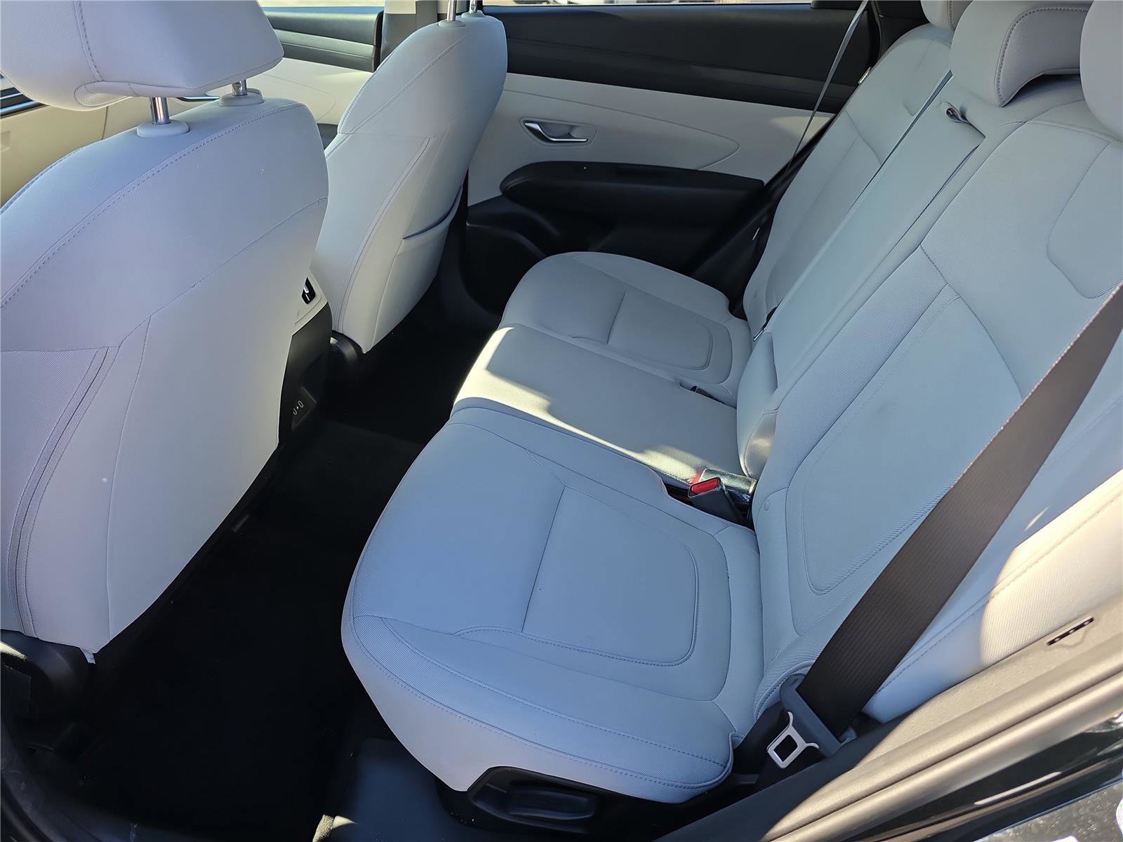 Certified 2025 Hyundai Tucson SEL image 16