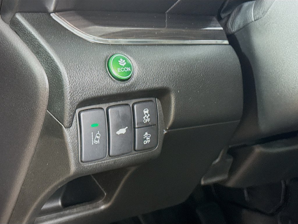 Used 2015 Honda CR-V Touring image 12