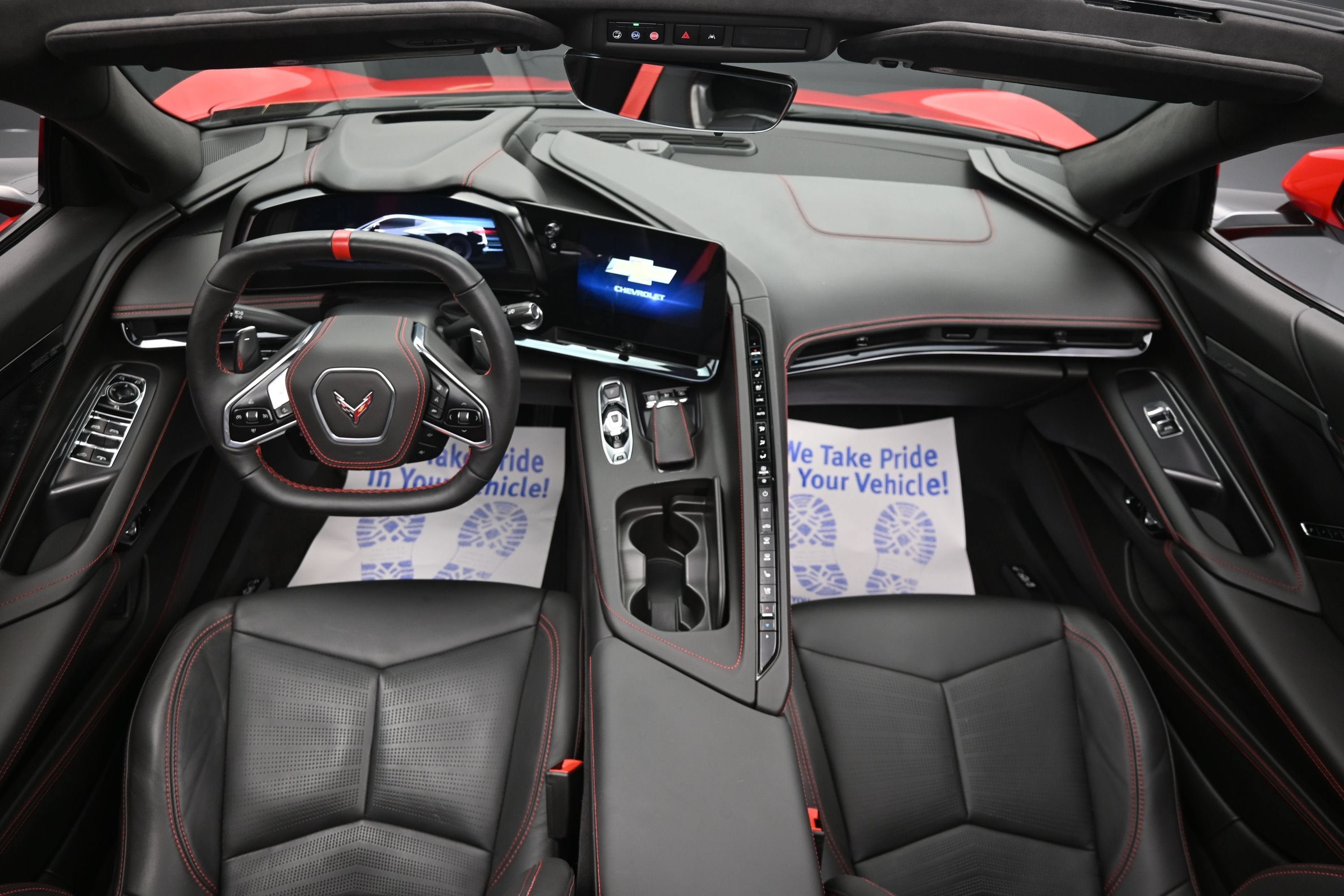Used 2024 Chevrolet Corvette Stingray Premium Conv w/ Z51 Performance Package RWD image 30