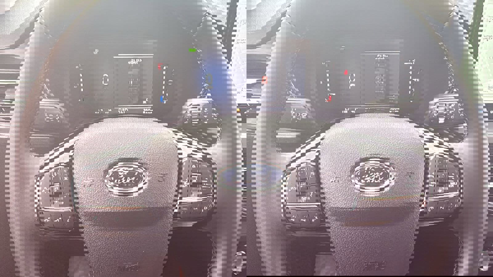 New 2026 Ford Escape SE image 21