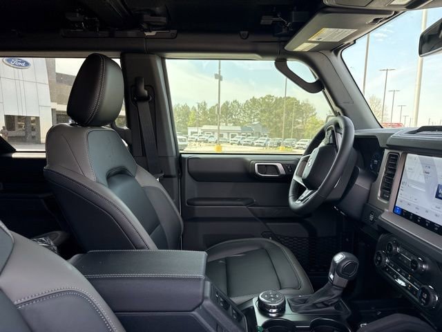 New 2026 Ford Bronco Outer Banks w/ Sasquatch Package image 16