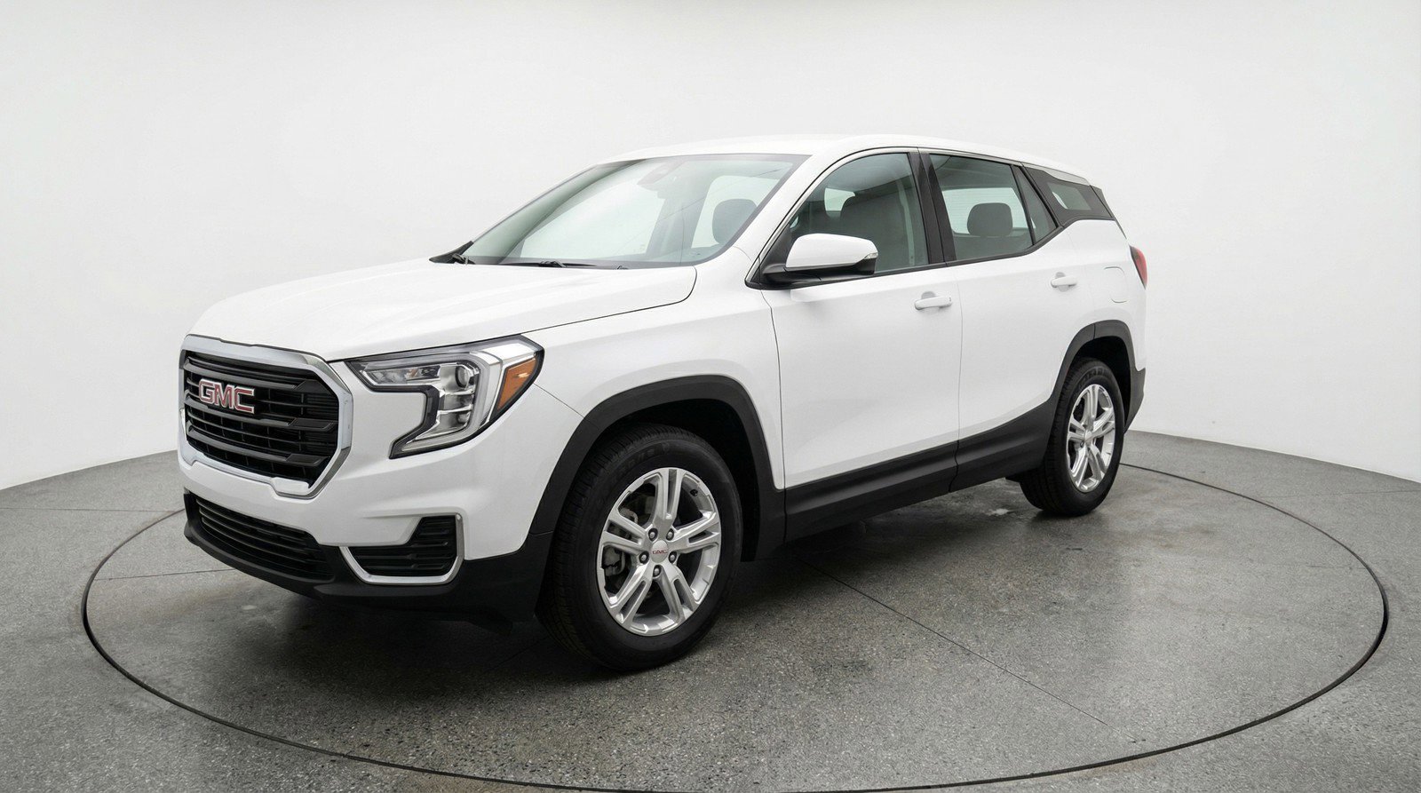 Used 2024 GMC Terrain SLE FWD image 3