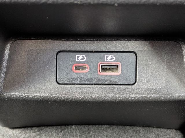 Used 2024 Nissan Altima 2.5 SV FWD image 14