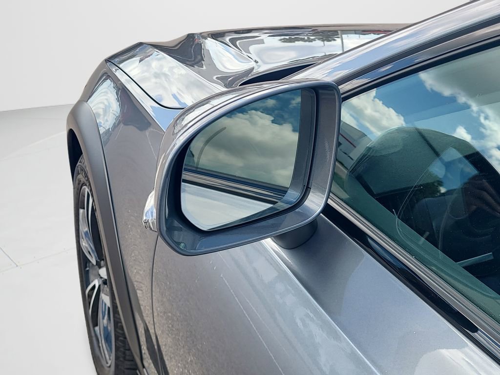 Used 2019 Volvo V90 T5 Cross Country w/ Advanced Package image 11