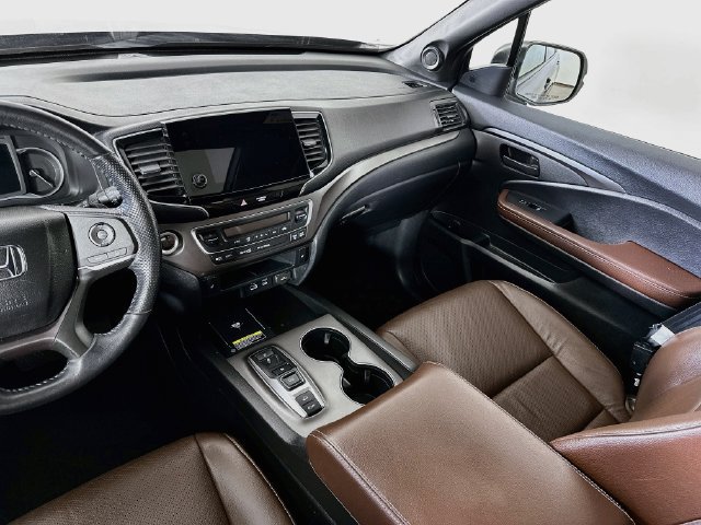Certified 2024 Honda Passport EX-L image 30