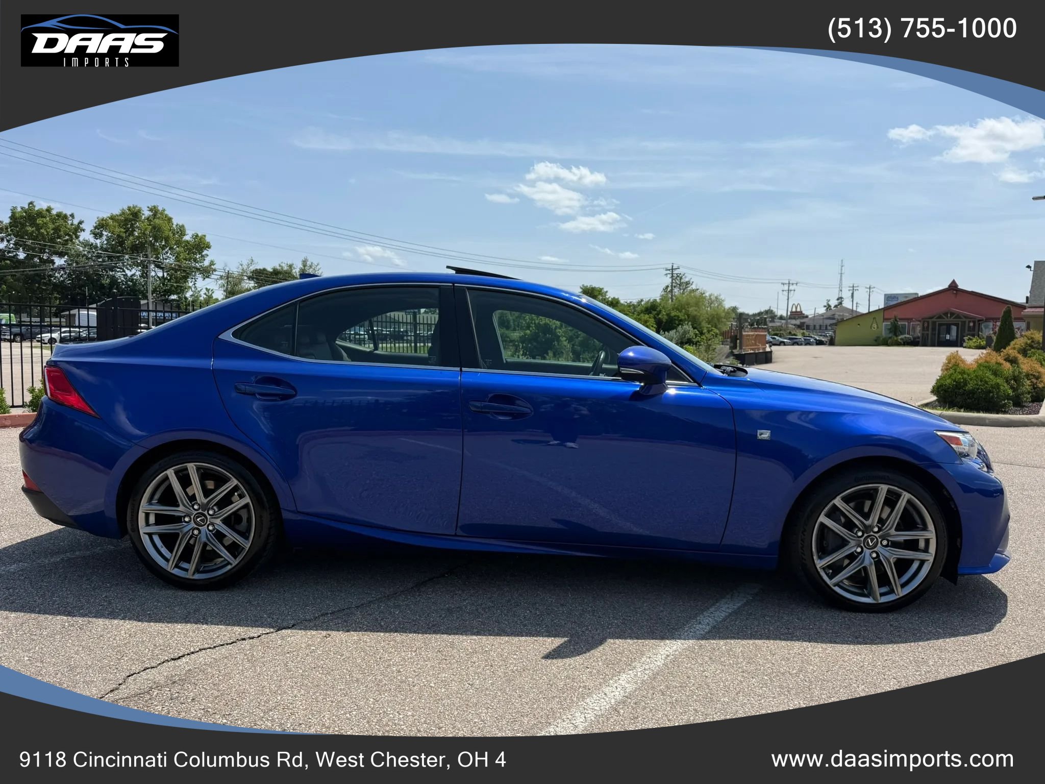 Used 2016 Lexus IS 300 AWD w/ F Sport Package image 4