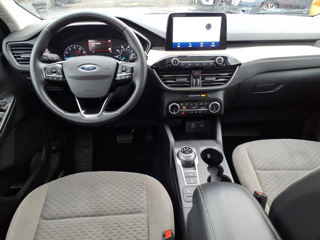 Certified 2022 Ford Escape SE w/ SE Sport Appearance Package AWD/4WD image 6