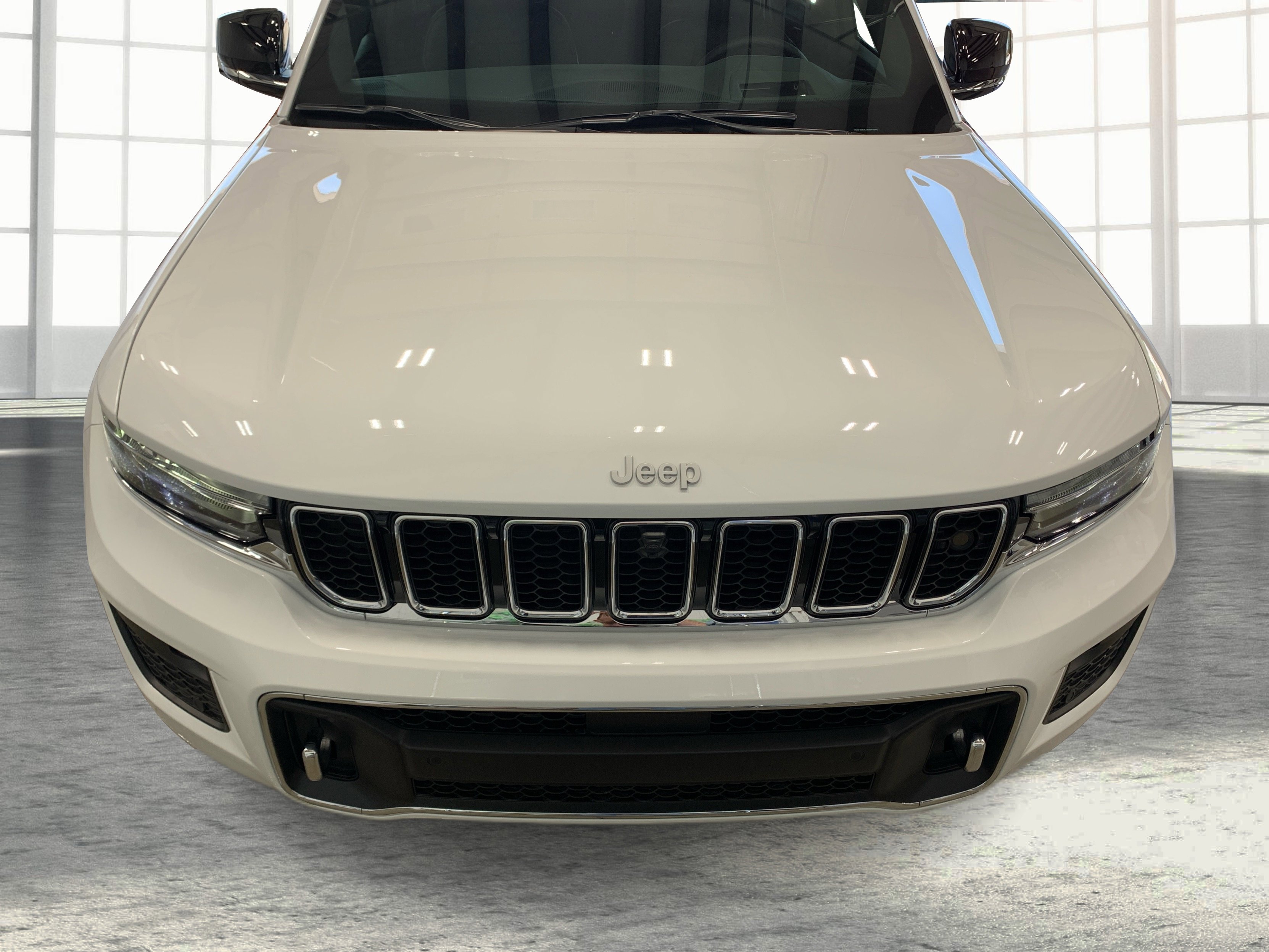 New 2025 Jeep Grand Cherokee Overland w/ Adv Protech Group III image 22