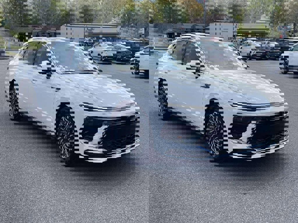 New 2026 Hyundai Sonata Limited image 4