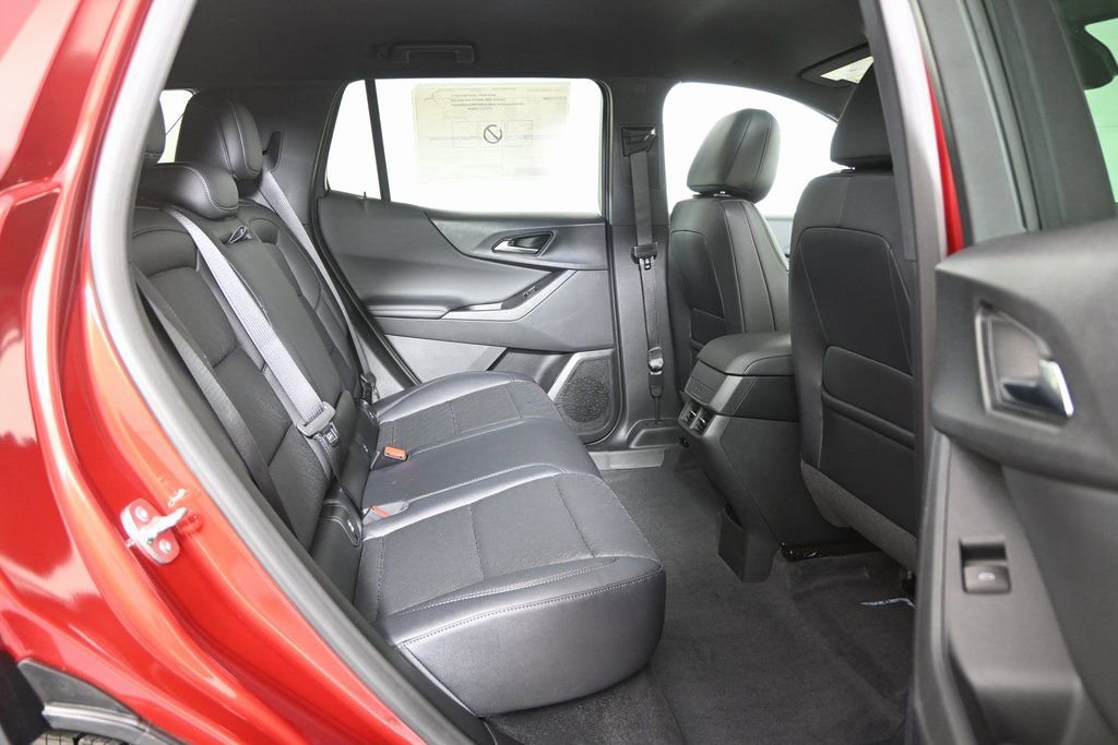 New 2026 Chevrolet Equinox LT w/ Convenience Package II image 15