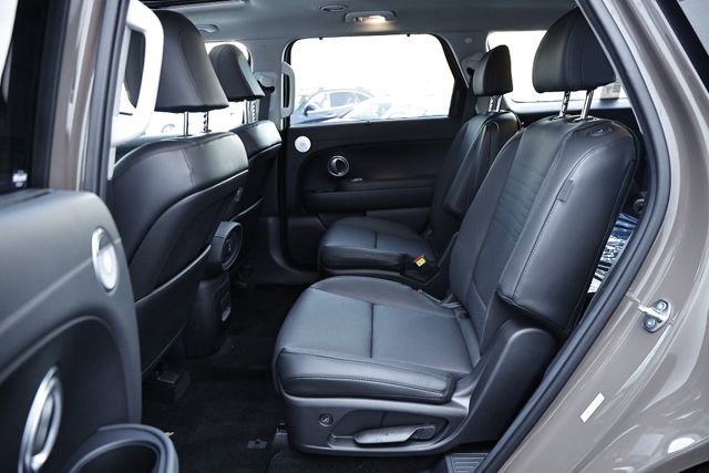 New 2026 Hyundai Elantra SE image 9