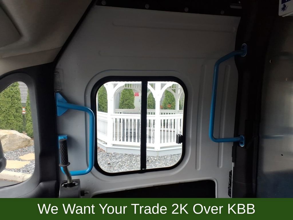 Used 2024 RAM ProMaster 3500 w/ Delivery Van Package image 31