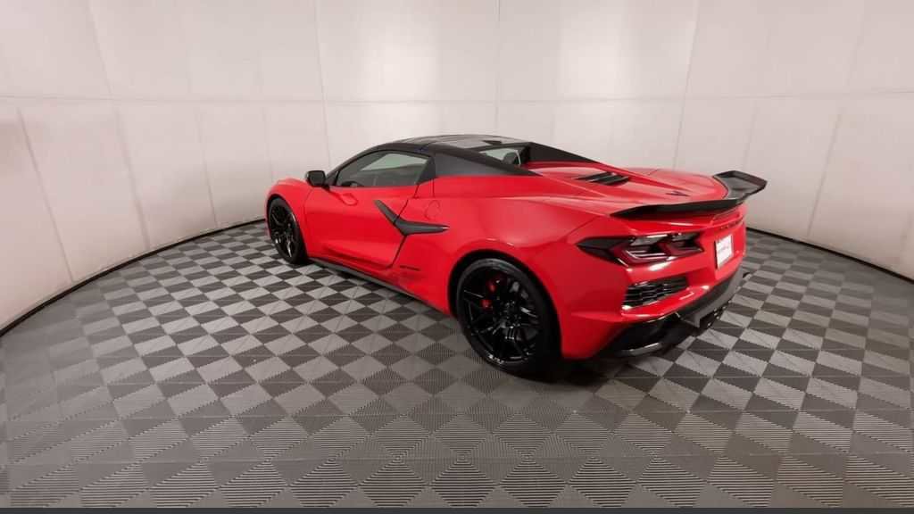 New 2025 Chevrolet Corvette Z06 image 13