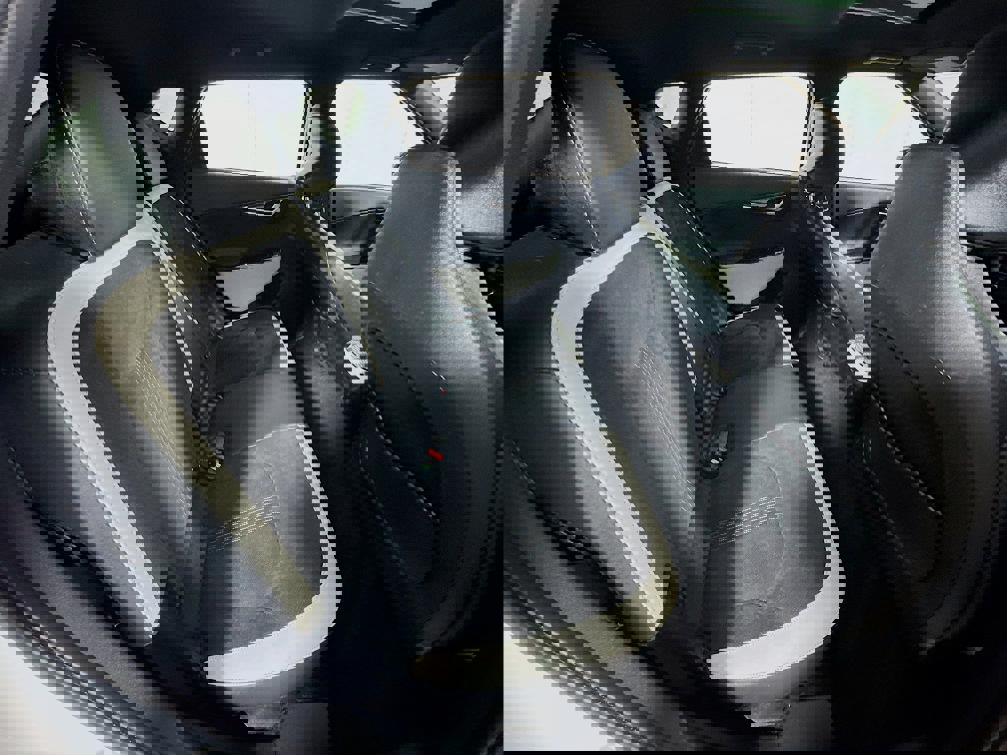 Used 2022 Kia EV6 GT-Line w/ GT-Line Suede Seat Package image 28