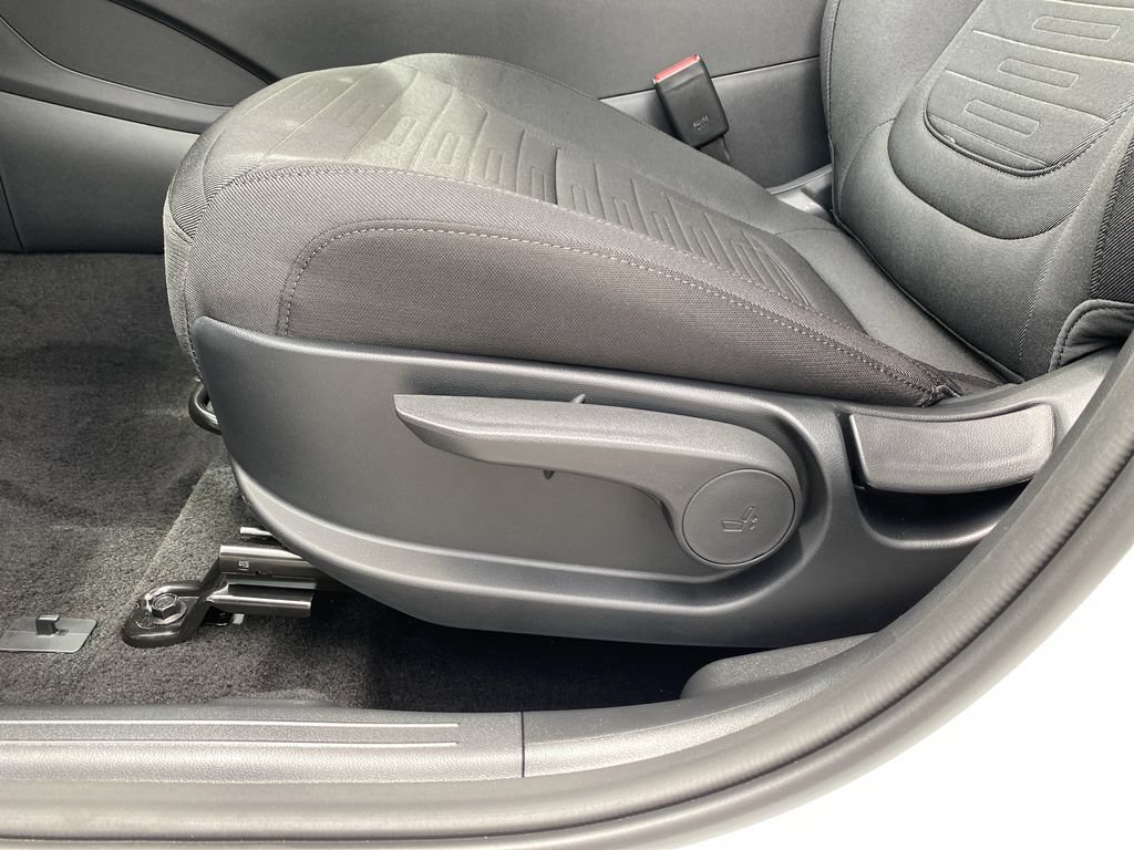 New 2026 Hyundai Santa Cruz SE FWD image 12