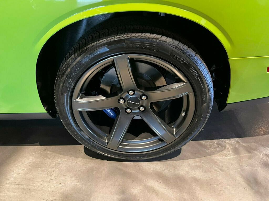 Used 2023 Dodge Challenger SRT Hellcat w/ Driver Convenience Group image 11
