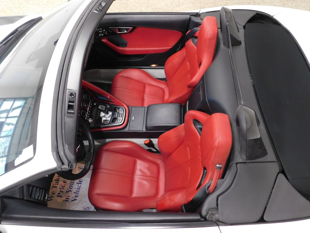 Used 2014 Jaguar F-TYPE S RWD image 34