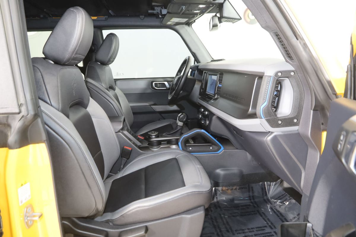 Used 2021 Ford Bronco Black Diamond AWD/4WD image 13
