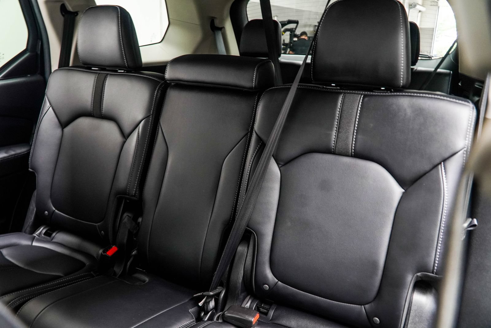 Used 2025 Honda Pilot EX-L image 40