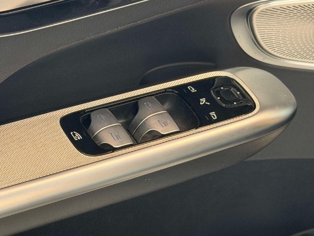 Certified 2024 Mercedes-Benz GLC 300 4MATIC image 16