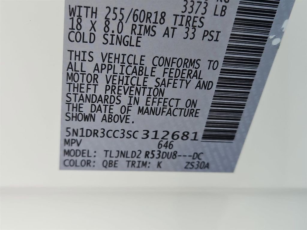 New 2025 Nissan Pathfinder SL w/ Black Appearance Package image 24