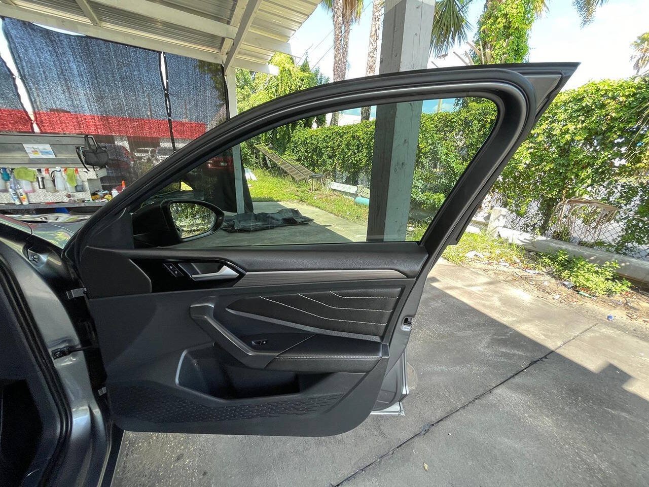 Used 2022 Volkswagen Jetta SEL FWD image 12