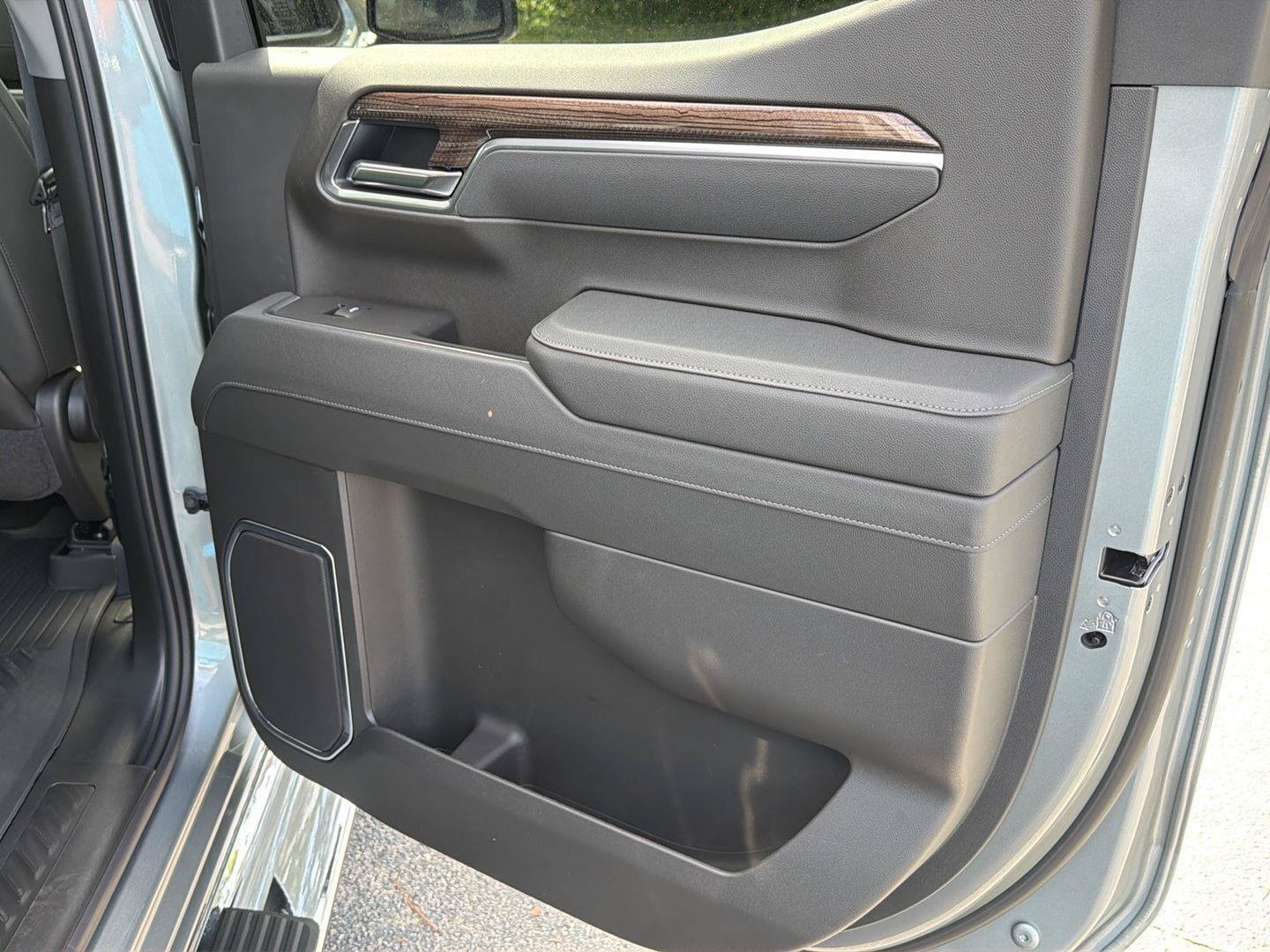 New 2026 Chevrolet Silverado 1500 LT AWD/4WD image 15