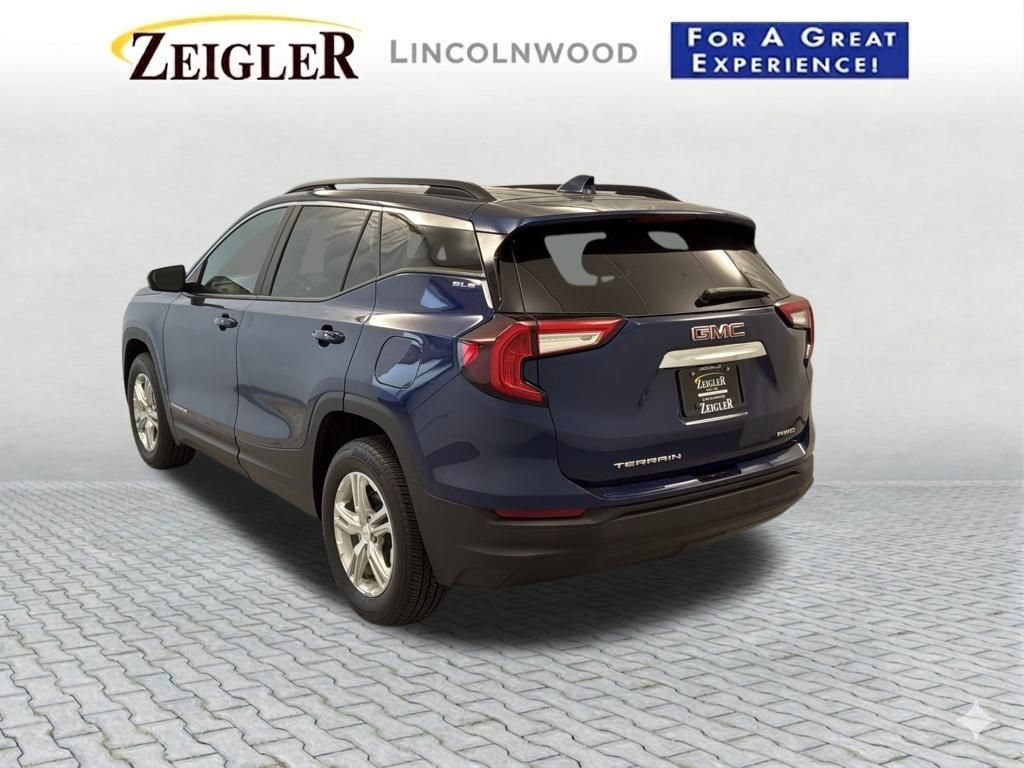 Used 2022 GMC Terrain SLE w/ Driver Convenience Package AWD/4WD image 10