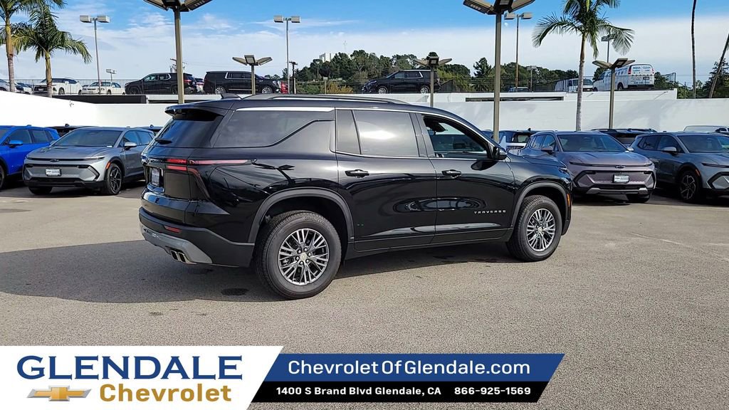 New 2026 Chevrolet Traverse LT w/ Driver Confidence Package image 8