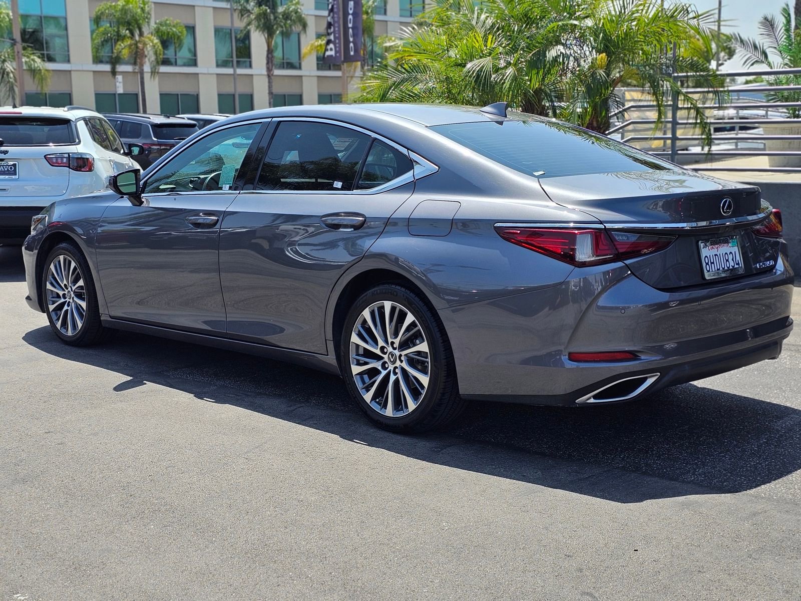 Used 2019 Lexus ES 350 w/ Premium Package FWD image 5