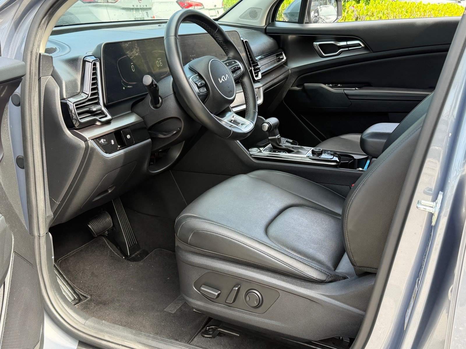 Certified 2023 Kia Sportage EX FWD image 15