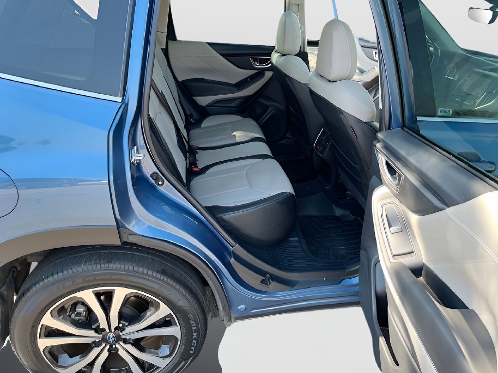 Used 2022 Subaru Forester Limited w/ Popular Package #2 AWD/4WD image 29