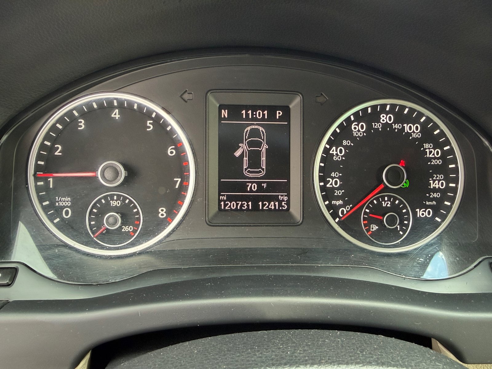 Used 2014 Volkswagen Tiguan SE AWD/4WD image 13