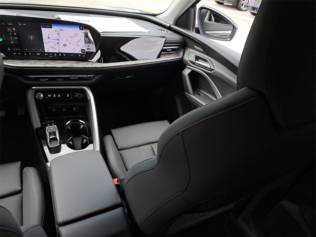 New 2025 Audi Q5 Premium Plus image 25