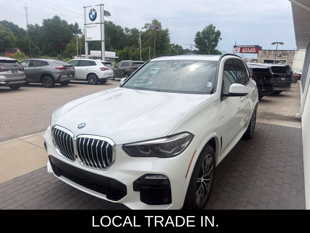 Used 2021 BMW X5 xDrive45e w/ M Sport Package AWD/4WD image 3