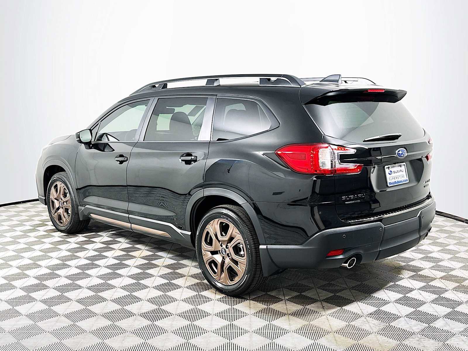 New 2025 Subaru Ascent Bronze Edition image 5