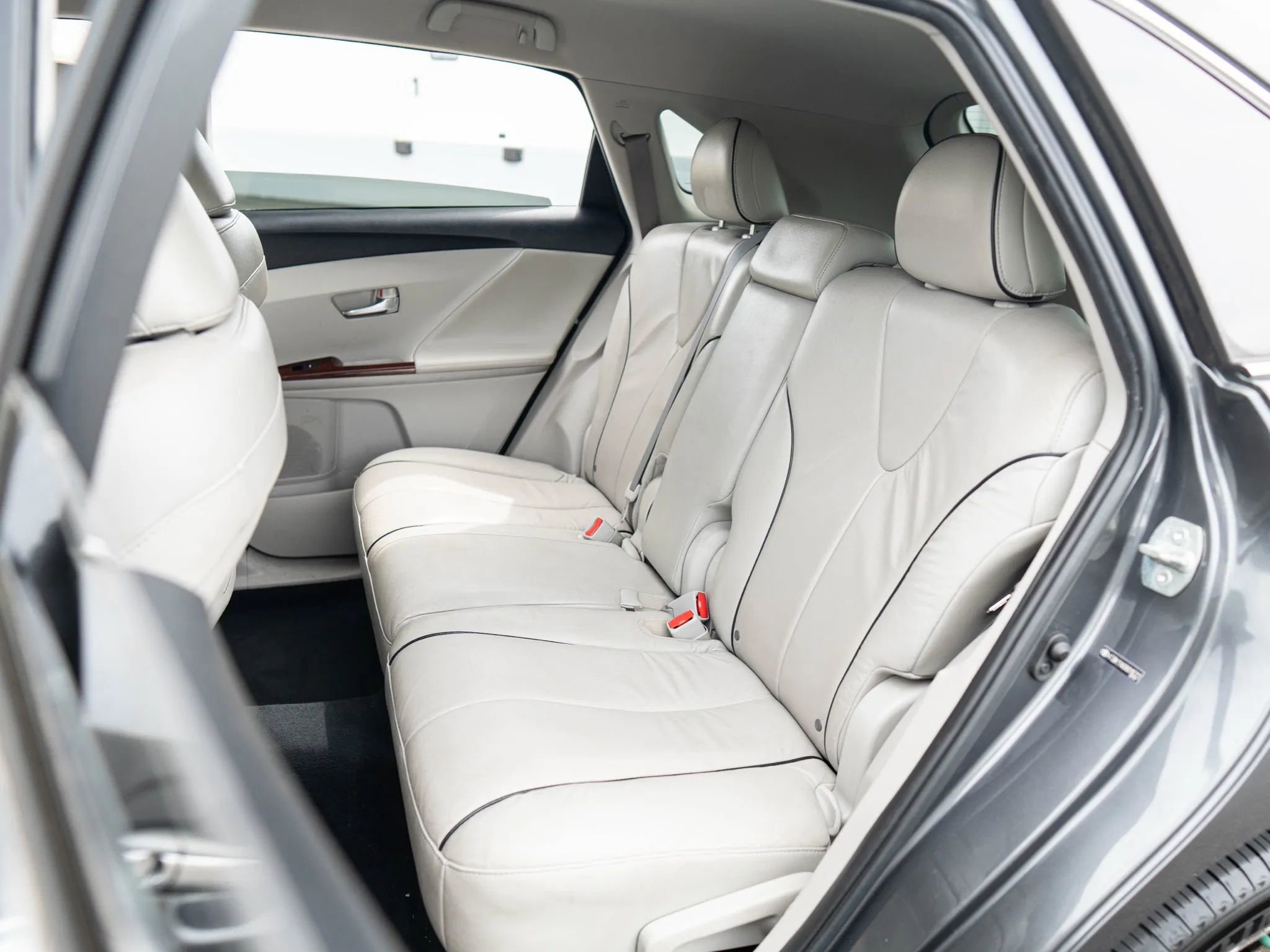 Used 2009 Toyota Venza AWD image 23