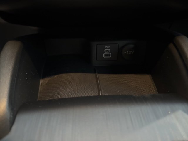 New 2025 Ford Escape ST-Line image 24