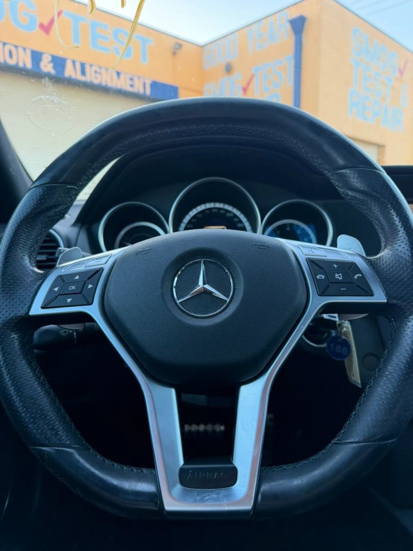 Used 2012 Mercedes-Benz C 63 AMG Sedan image 20