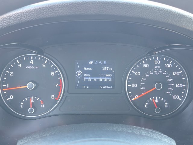 Used 2018 Kia Optima LX w/ 17" Alloy Wheels Package FWD image 27