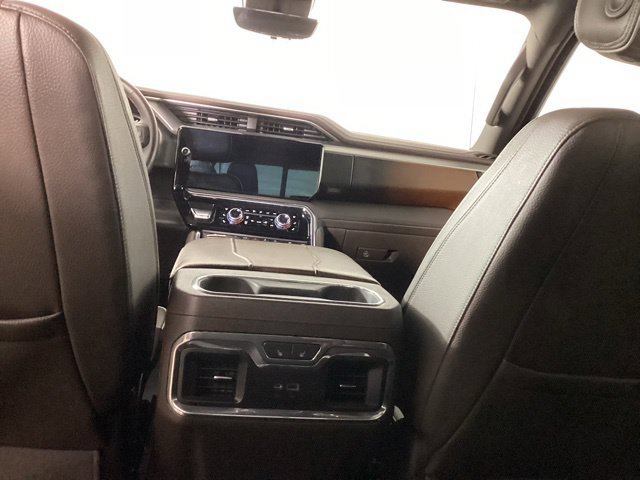 Used 2023 GMC Sierra 1500 Denali w/ Denali Reserve Package AWD/4WD image 27
