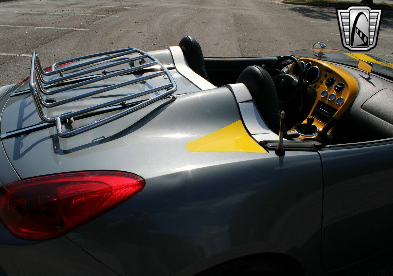 Used 2006 Pontiac Solstice Convertible w/ Premium Package image 12