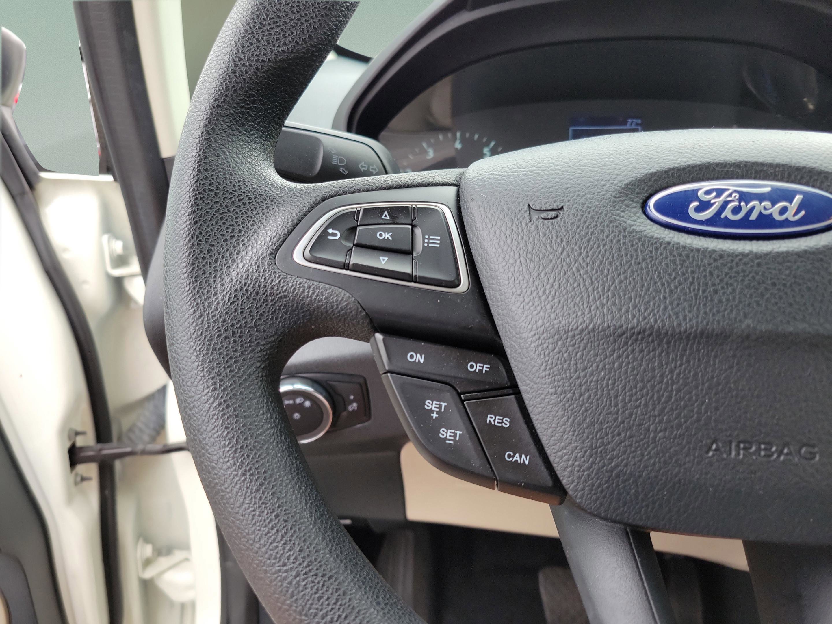 Used 2018 Ford EcoSport S image 12