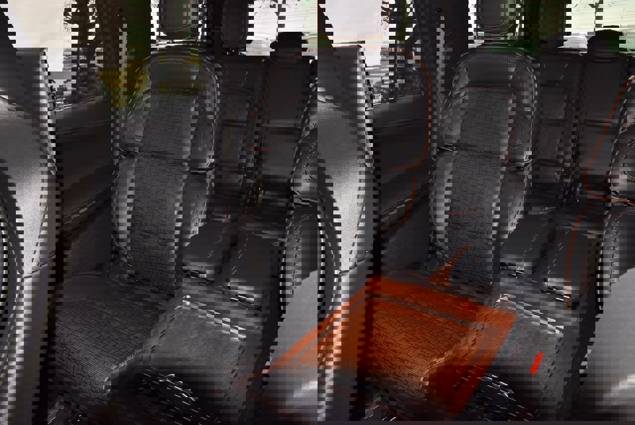 New 2025 Lincoln Navigator L Black Label AWD/4WD image 29