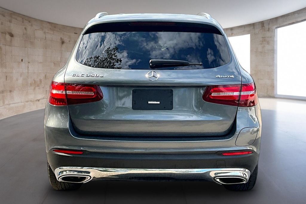 Used 2019 Mercedes-Benz GLC 350e 4MATIC w/ Premium Package image 5
