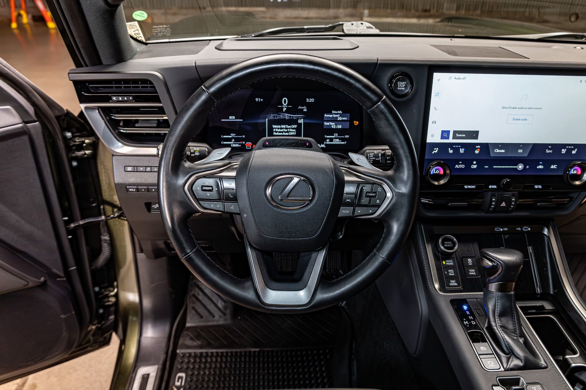 Used 2024 Lexus GX 550 image 16