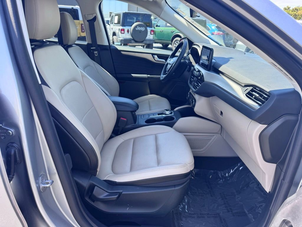 Used 2022 Ford Escape SEL image 27